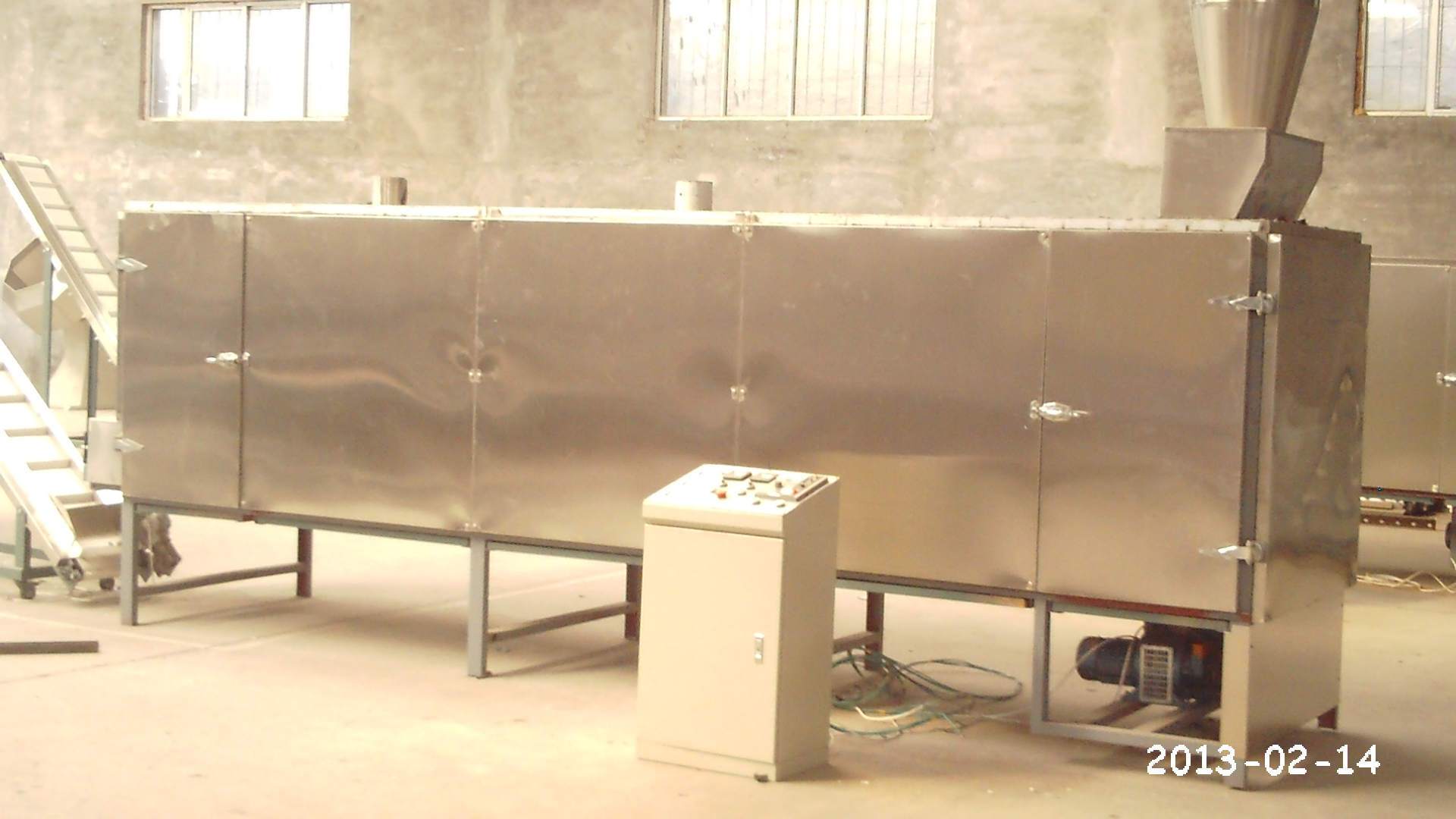  Floating fish feed processing line Manufactures