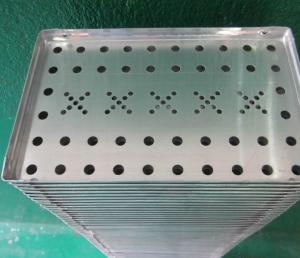  Alumiunium trays,quick- freezing tray with holes,,bakery trays,stainless steel trays , meat trays, cake pans Manufactures
