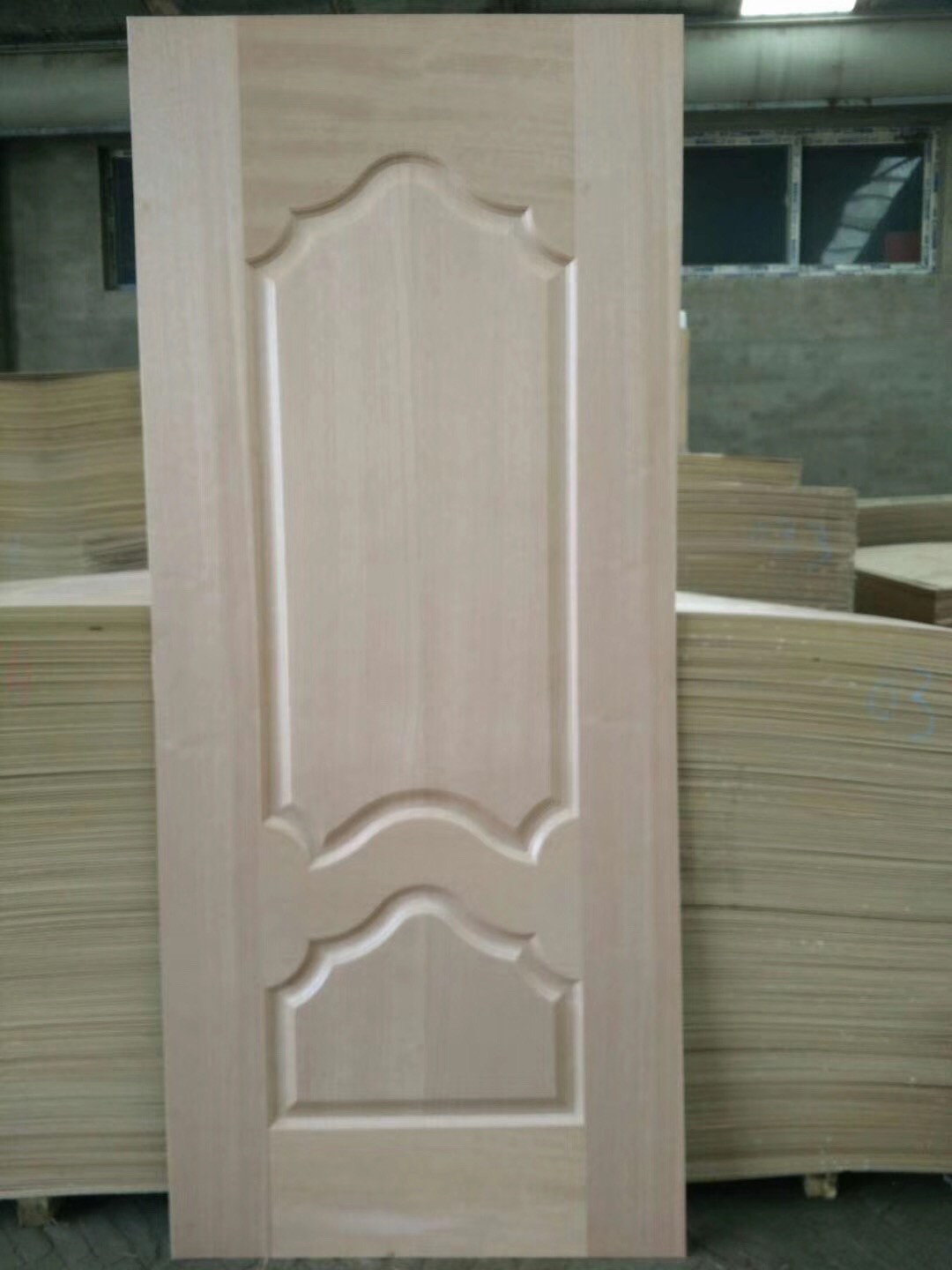 5 - 10% Moisture HDF Door Skin High Durabiloity Wood Veneer Door Skin