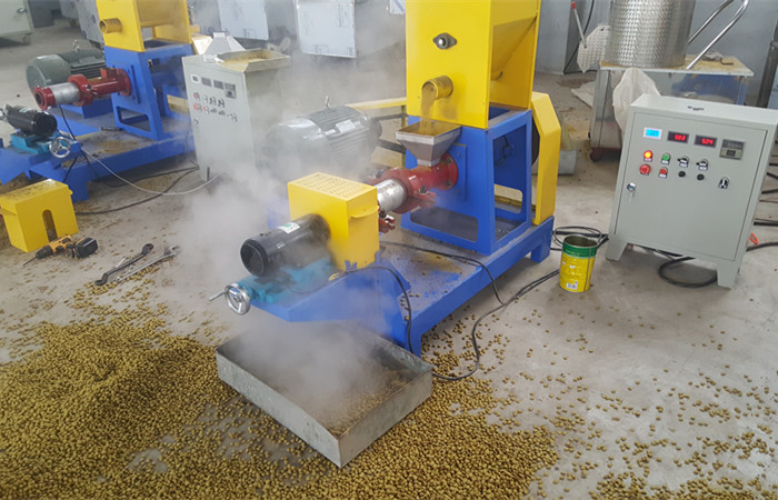 Buy cheap Dry Type 50-1000 kg/H Fish Feed Extruder For Big Farm from wholesalers