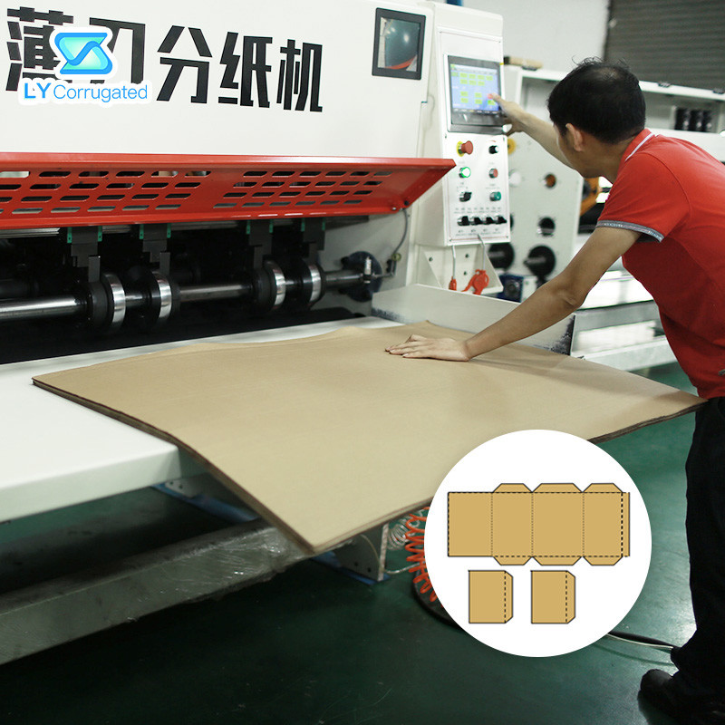  Thin Blade Cardboard Box Cutting Machine PLC Control Honeycomb Manufactures