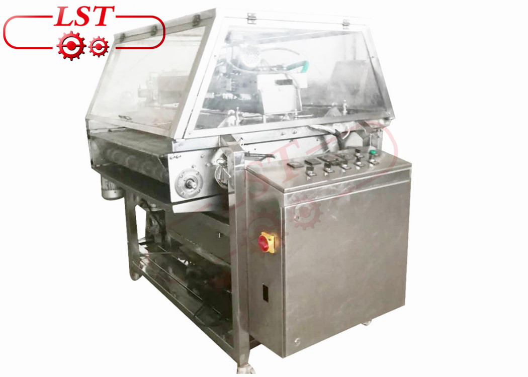  100-200KG Capacity Chocolate Injection Machine CE Certification With Cooling Tunnel Manufactures