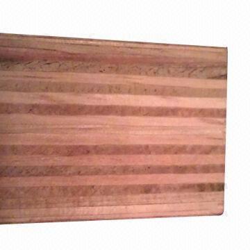  Container Plywood with 19 Ply, Measures 2,400 x 1,160 x 28mm Manufactures