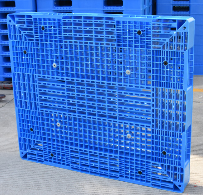  Stackable HDPE Plastic Pallets Heavy Duty Plastic Storage Pallets Color Customized Manufactures
