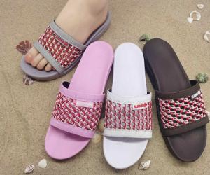  New Style Slide Slipper Flat Breathable Sport Outdoor EVA Sandals House Slippers Slide Sandals Manufactures
