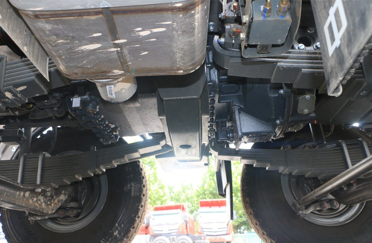 Sino Truck 60t Dumper Power Diesel Engine 440hp Hohan Tipper 8×4 Mining Transportation