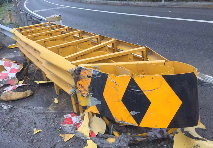 Highway Guardrail And Accessories Anti Corrosion Roadway Safety