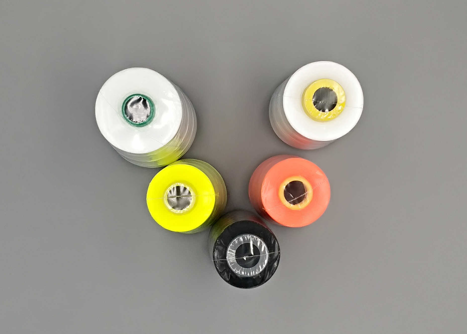 40/2 Bright Virgin Polyester Industrial Sewing Machine Thread For Fabrics
