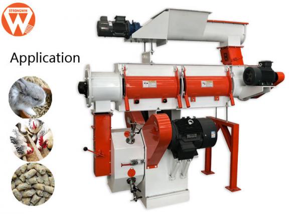 Quality Poultry Feed Pellet Machine Smooth Transmission 1.5 - 12mm Pellet Size for sale