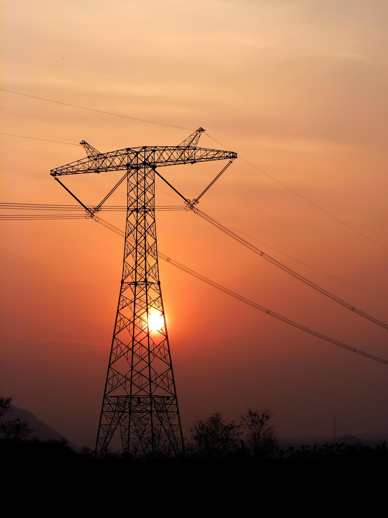 Hot Dip Galvanized Steel Transmission Tower For Electricity Transmission Line