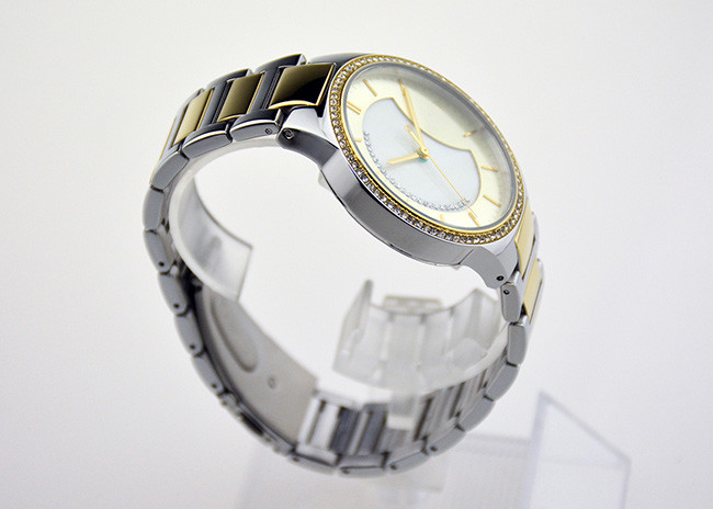 PVD Plating Waterproof Female Watches , Quartz Waterproof Dress Watch