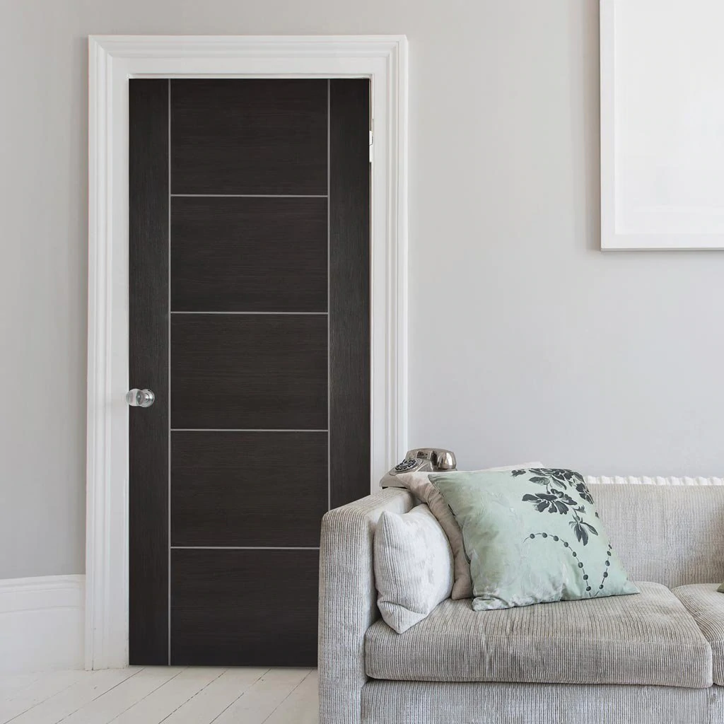 Waterproof Customized Size Luxury Contemporary MDF Interior Wood Door for Side Opening