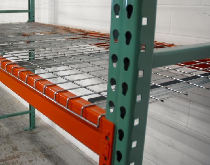 Compatible Cost-Effective Teardrop Pallet Racking System