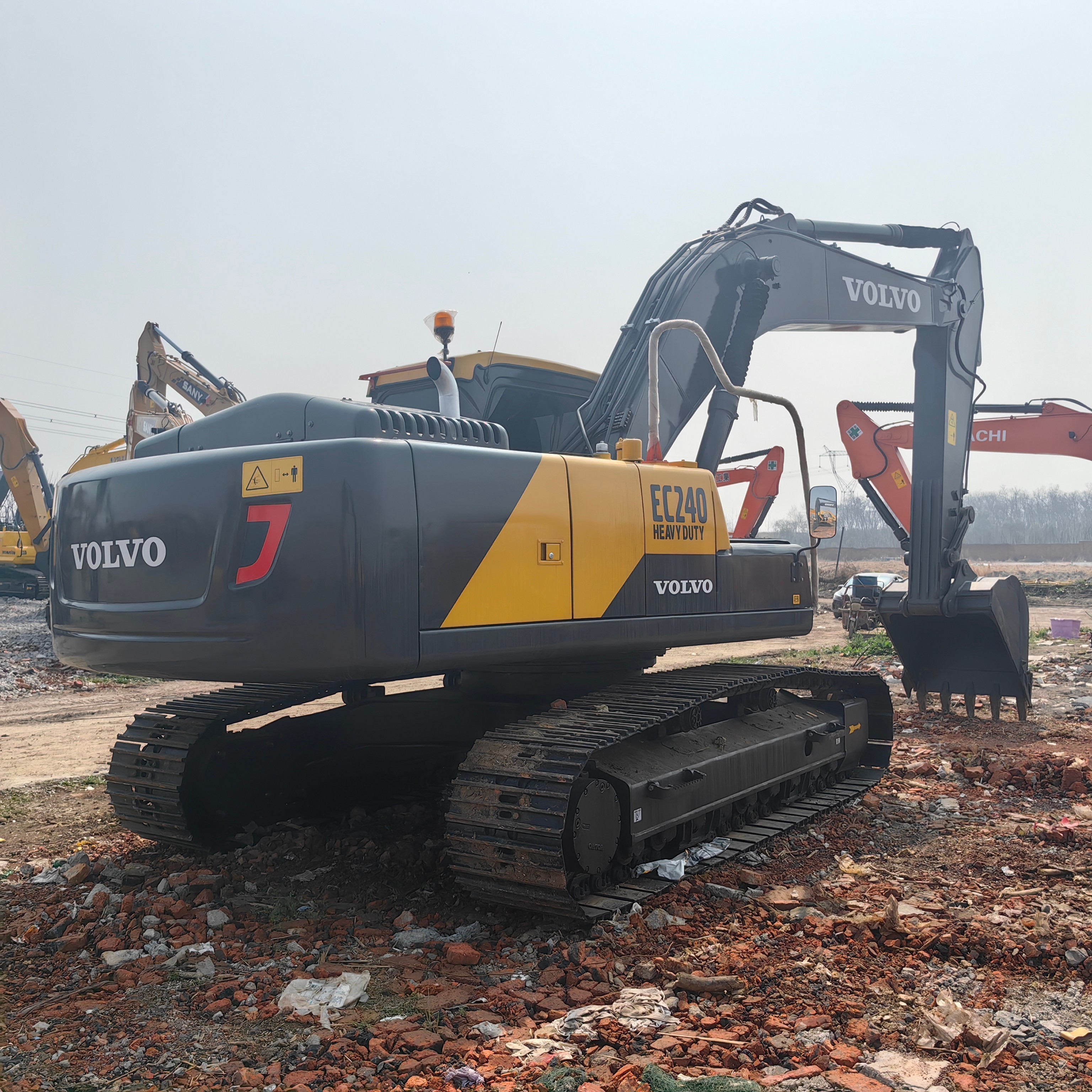 Sweden Imported EC240 Used Volvo Earthwork Excavators Hydraulic 24 Ton Mining Digging
