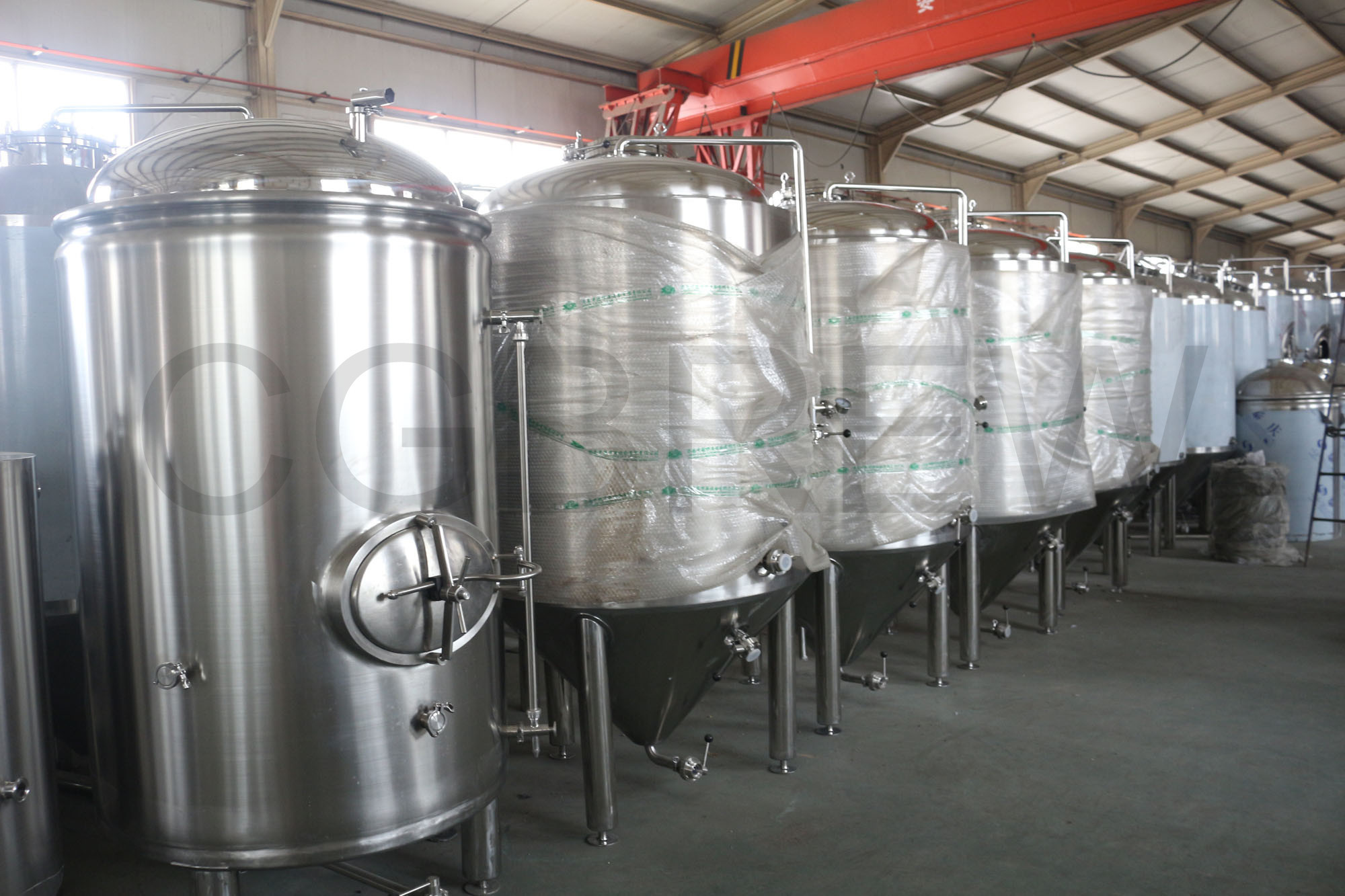 500L micro brewing equipment with brew kettle heated by steam generator