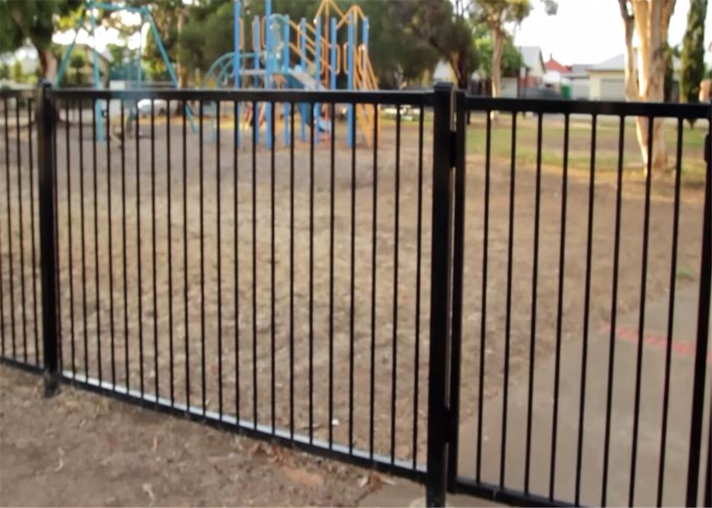1800mm height garrison security fencing manufactuers