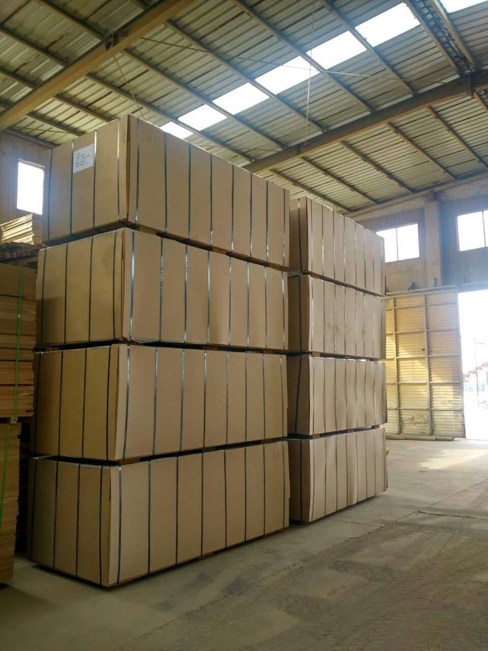 Home Decoration MR Glue 25mm Raw MDF Board