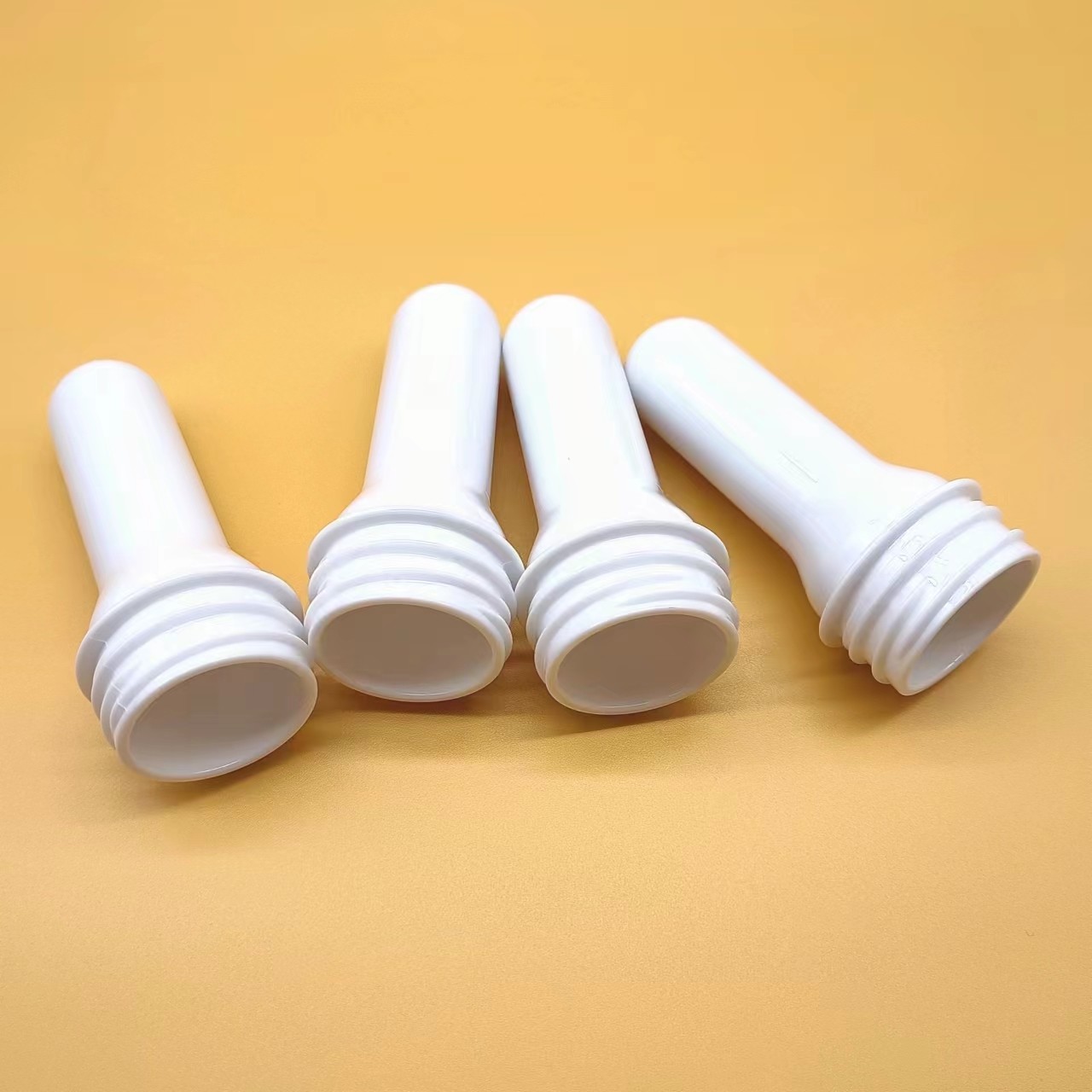 12-33g PET Preform with Customized Surface Handling for 30mm Bottle