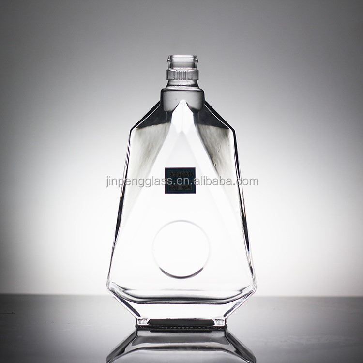 Beautiful Women Body Shaped Glass Bottle with Cork Sealing Type