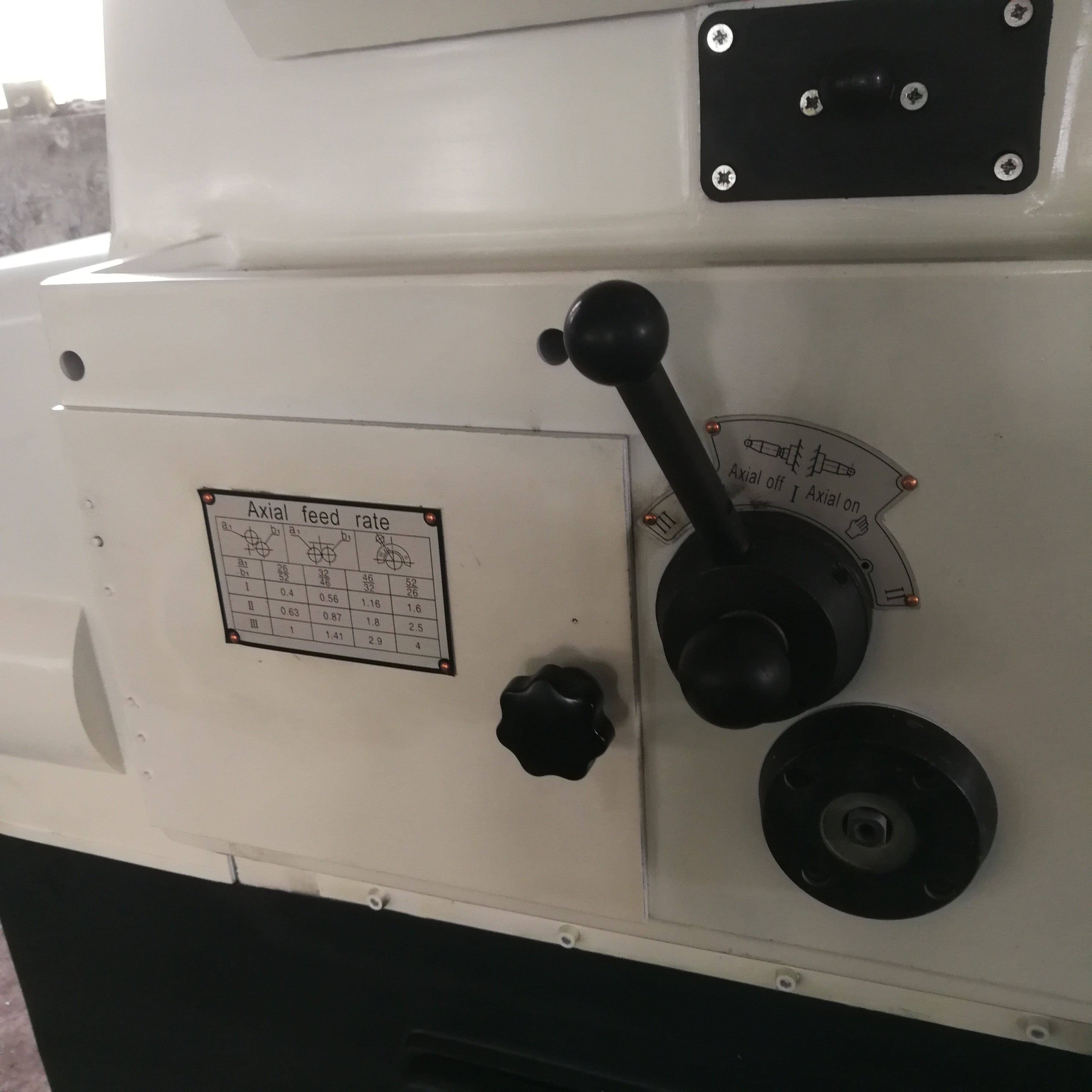 Easy Operate Automatic Cnc Gear Hobbing Machine Y3150E Has Sufficient Rigidity