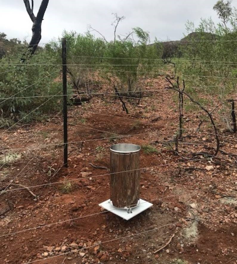 Outdoor 0.2mm Rain Sensor Tipping Bucket Rain Gauge with Full Stainless Steel Design