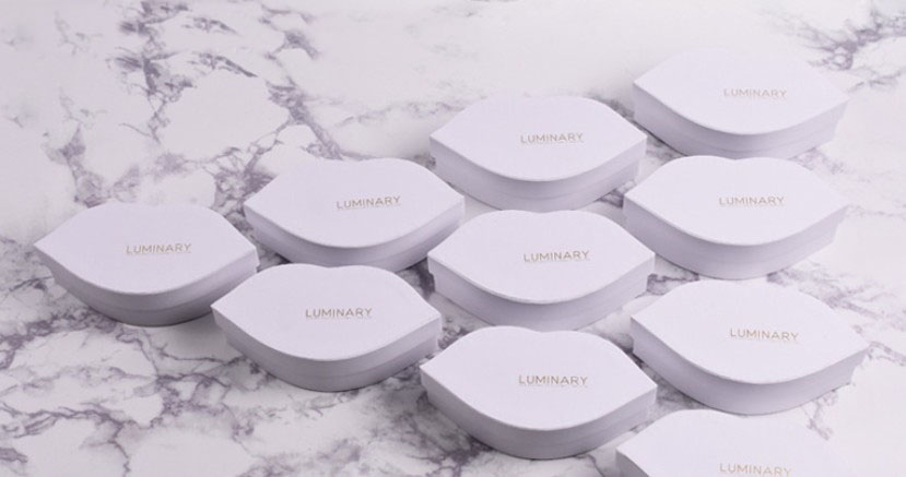 Custom Order Creative Mini Lipstick Packaging Box with Unique Lip Shape and UV Coating