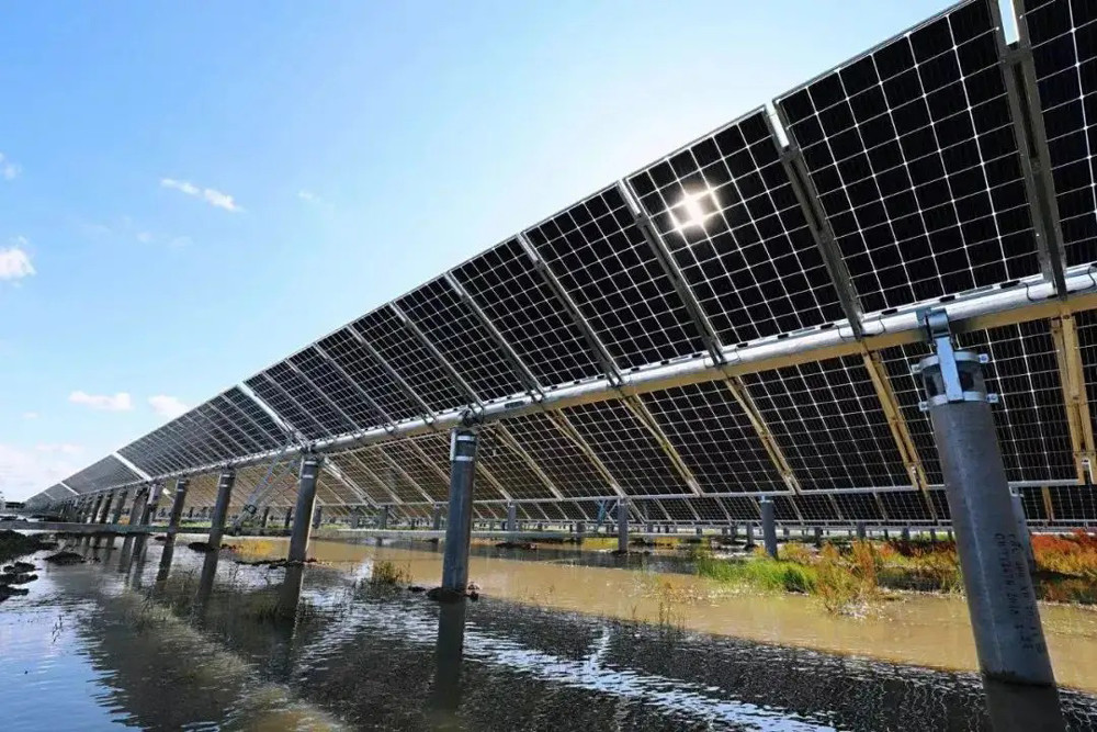 4MW Independent Single AxisSolar Tracker PV Tracking Mounting Structure