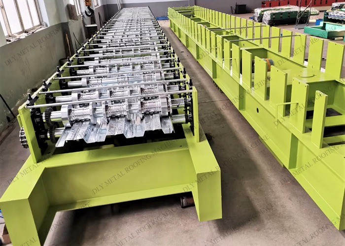 1.3mm Steel Deck Roll Forming Machine 50Hz Corrugated Roll Former
