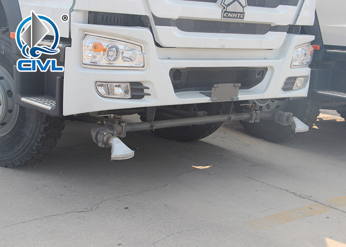 6x4 SINOTRUK HOWO 12m3 Water Tank Truck With Foam Tank ZZ1257N4347C new truck with good price