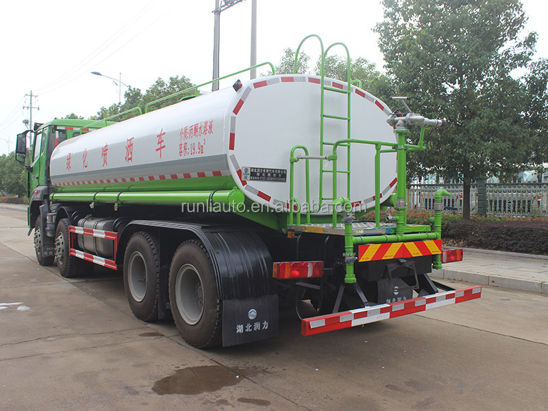 Factory Direct Price Sinotruk HOMAN 8x4 19.9cbm Water Sprinkler Tank Truck