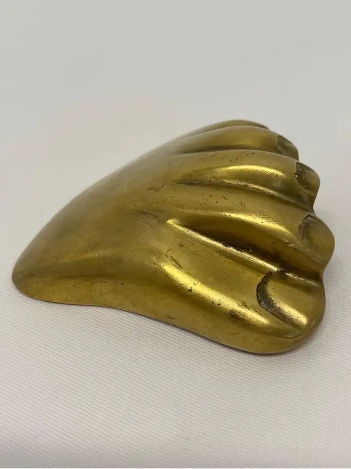 5 Star Hotel Nordic Style Bronze Foot Design Luxury Sculpture