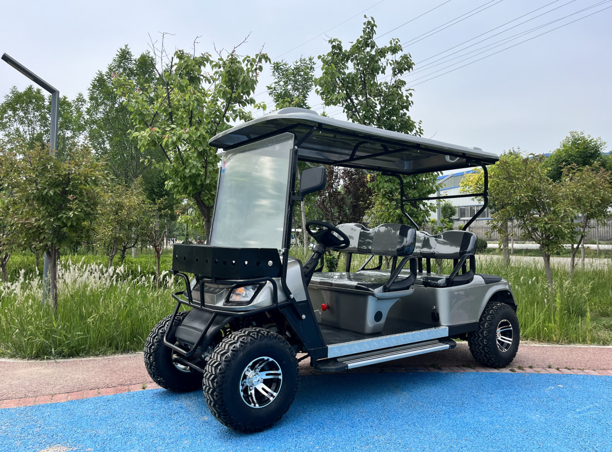 4 Wheel 4 Seater EV Golf Cart 30 KM/H Durable Electric Golf Buggy CE Approved