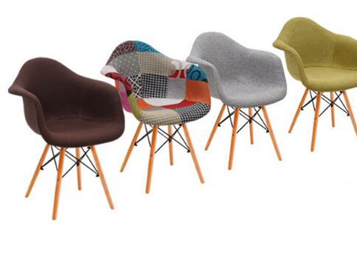 Nordic Simplicity Eames Dining Chair