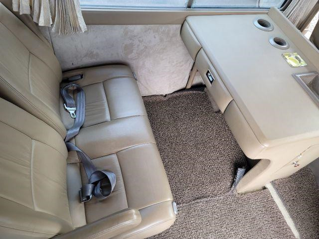 29seats Used Toyota Coaster Bus Mini Van Coach Bus Used 2TR Gasoline Engine