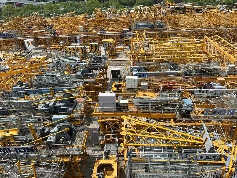 The Elevation of Zoomlion Second-Hand Tower Crane in 2012 Is 40.5 Meters