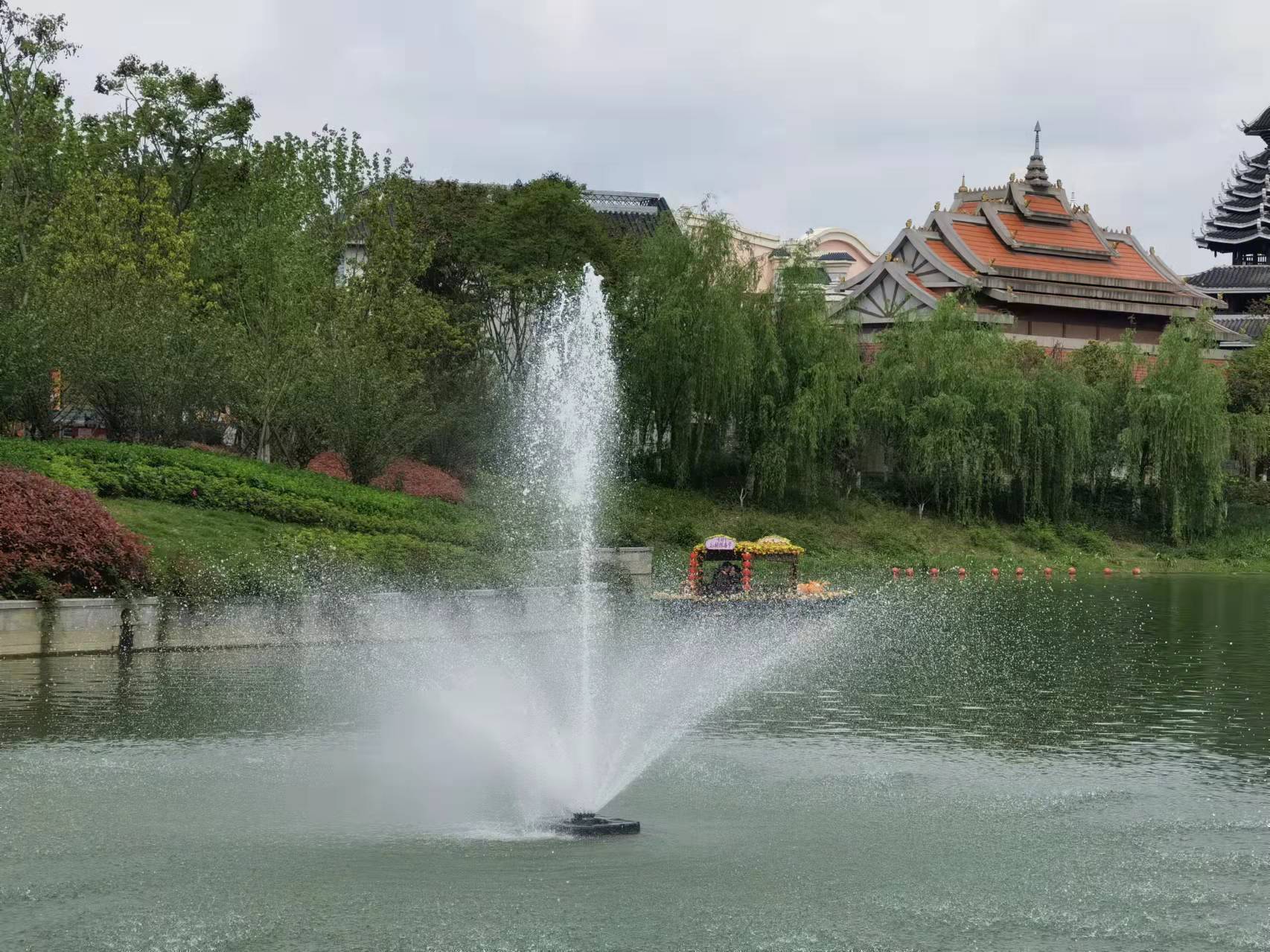 Park Outdoor Portable Fountain Custom Made Floating Fountain