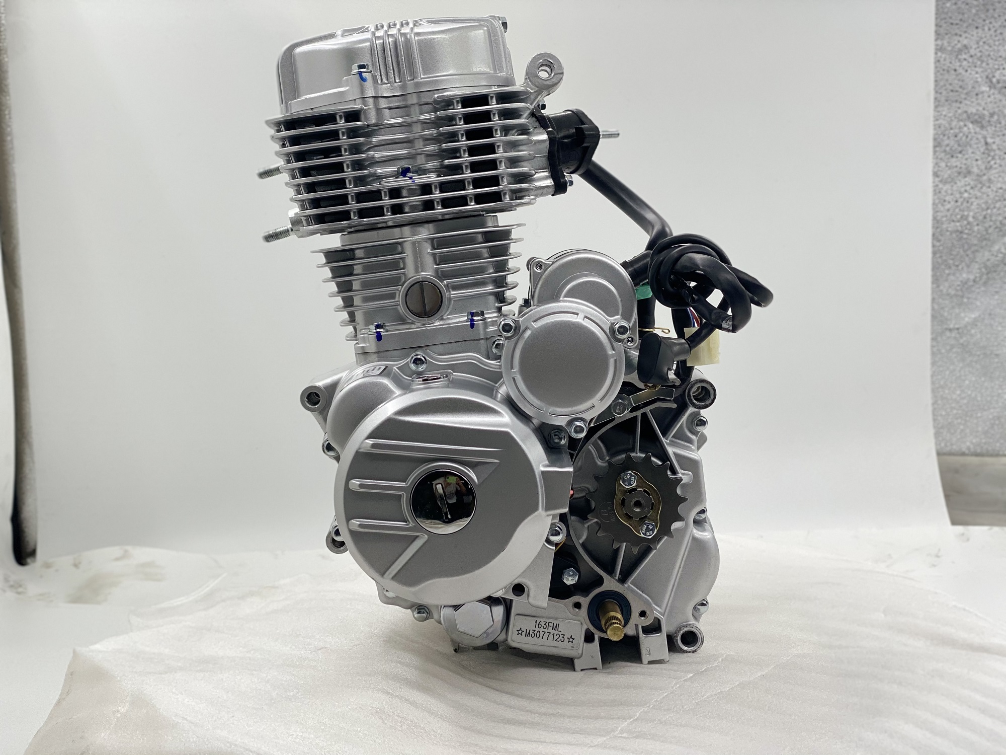 DAYANG Air-cooled CG200 with balance shaft tricycle 3 wheels motorcycle engine system
