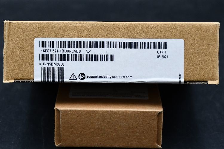 Siemens - Digital I/O Module, 147 x 35 x 129 mm, Digital, SIMATIC S7-1500, 24 V DC, SIMATIC