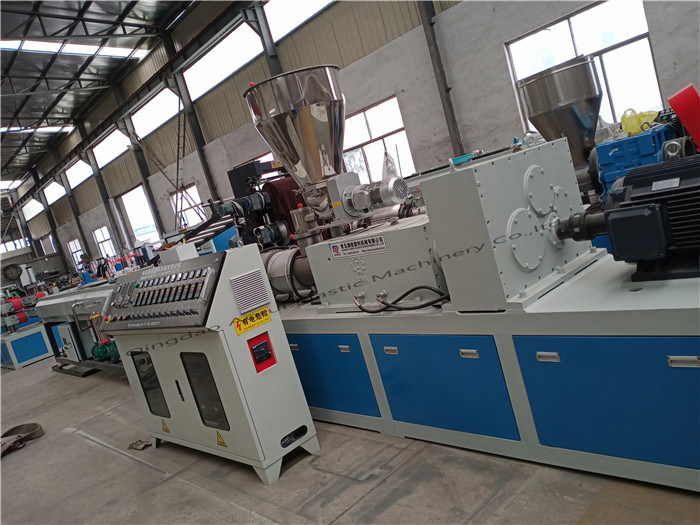 Double Cavity PVC Plastic Extruder Machine 10m/Min Hauling