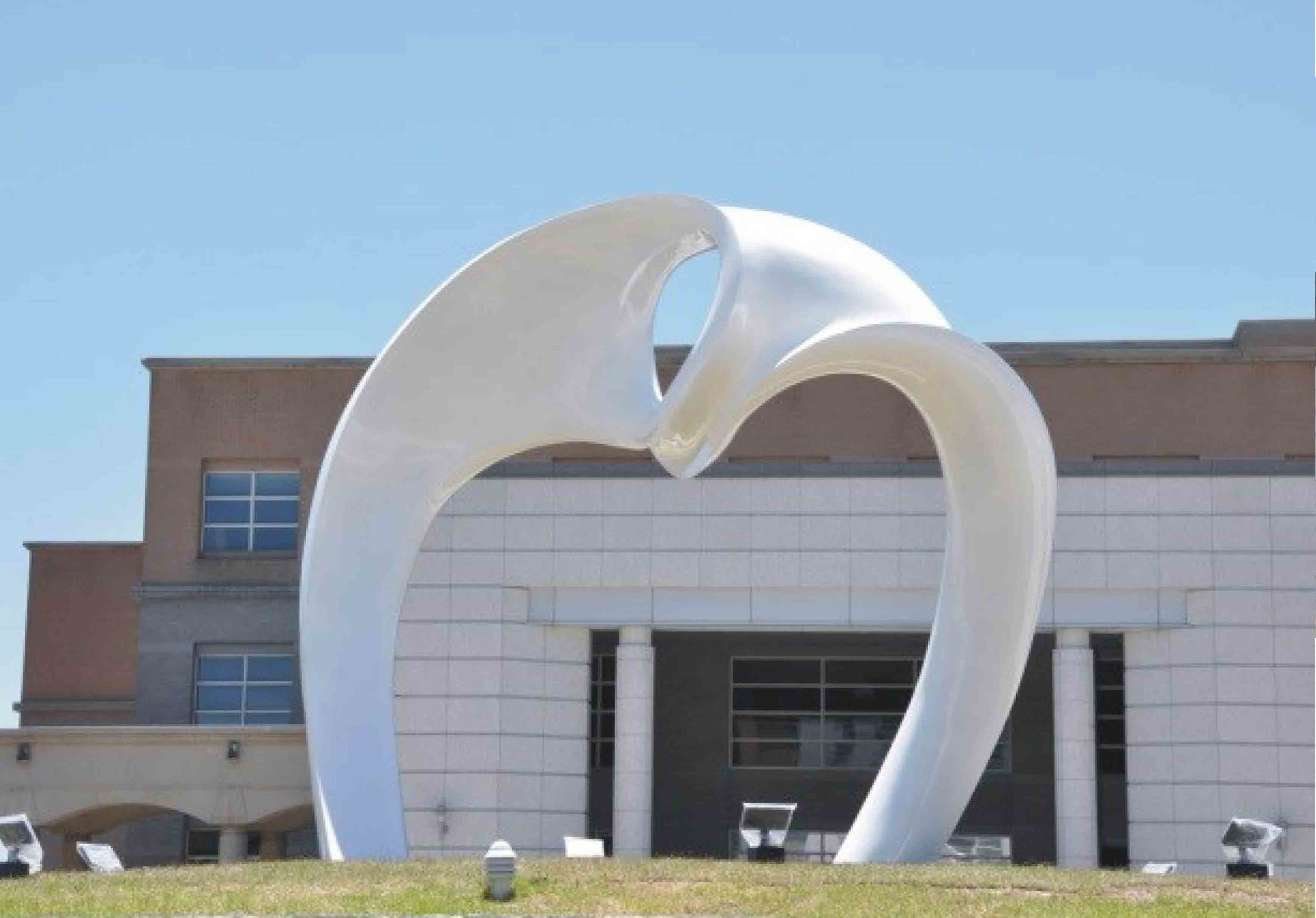 Customized Modern Outdoor Ornamental Statues Abstract For Garden Decoration
