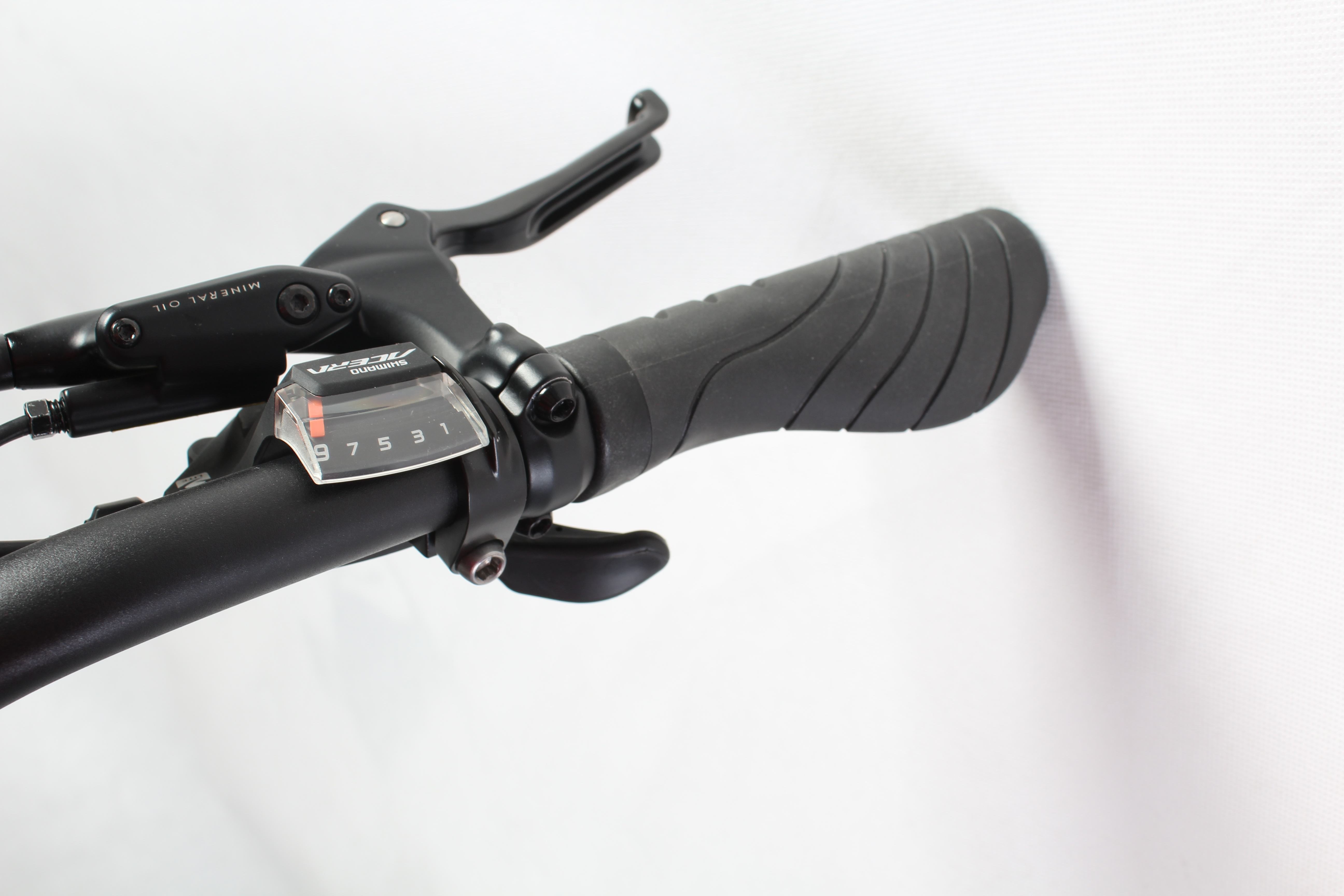 Aluminum Alloy Frame 27.5 Inch Mountain E Bike Full Suspension 30-50Km/h Max Speed