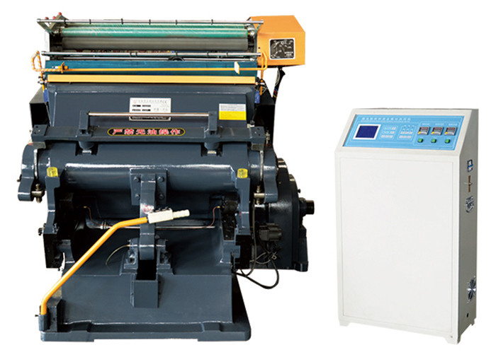 Computer Programmed Creasing And Die Cutting Machine Stamping