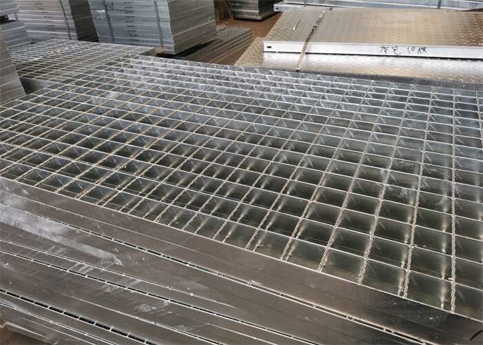 Driveway Platform Steel Grating Walkway 120mm High Zinc Coating