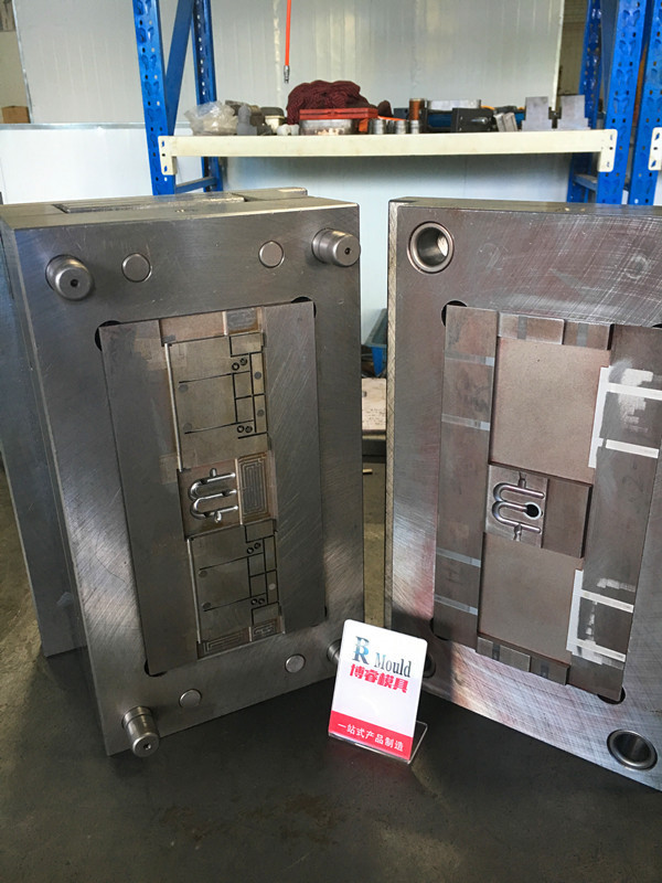 Precision Plastic Injection Moulding PVC Molding For Controller Plastic Enclosure