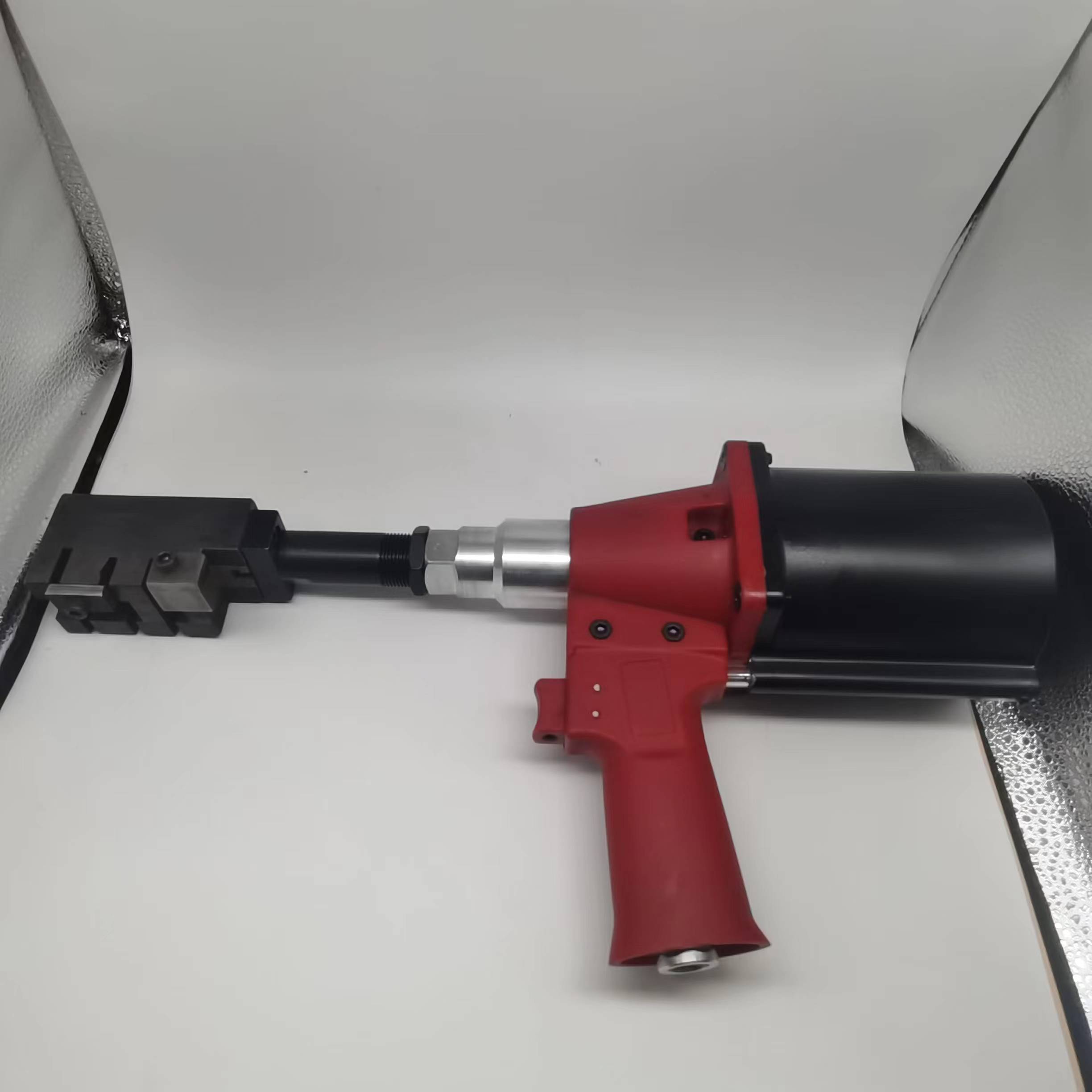 13mm Stroke Pneumatic Aluminium Window Punching Machine
