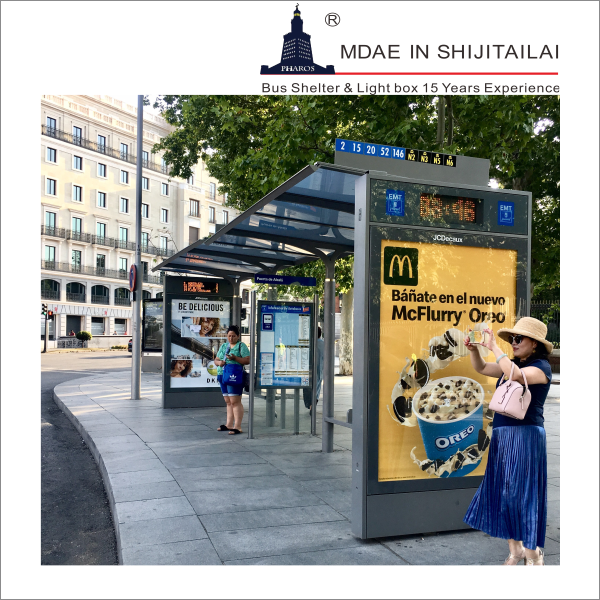 H260cm Shelter Digital Bus Shelters