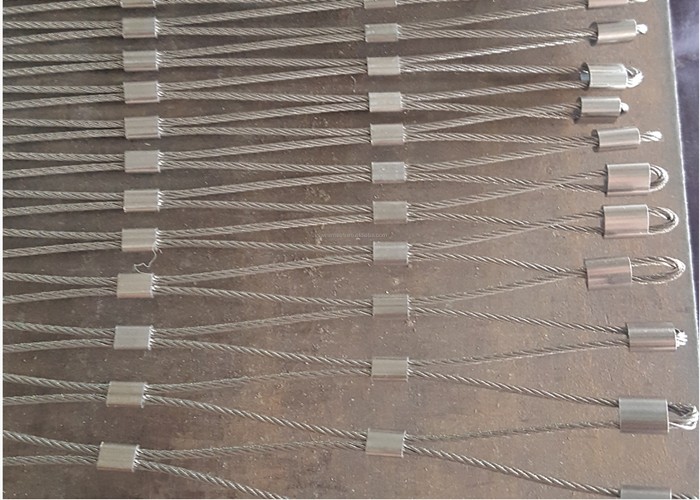 Silver Stainless Steel Ferrule Rope Mesh For Protection Free Sample