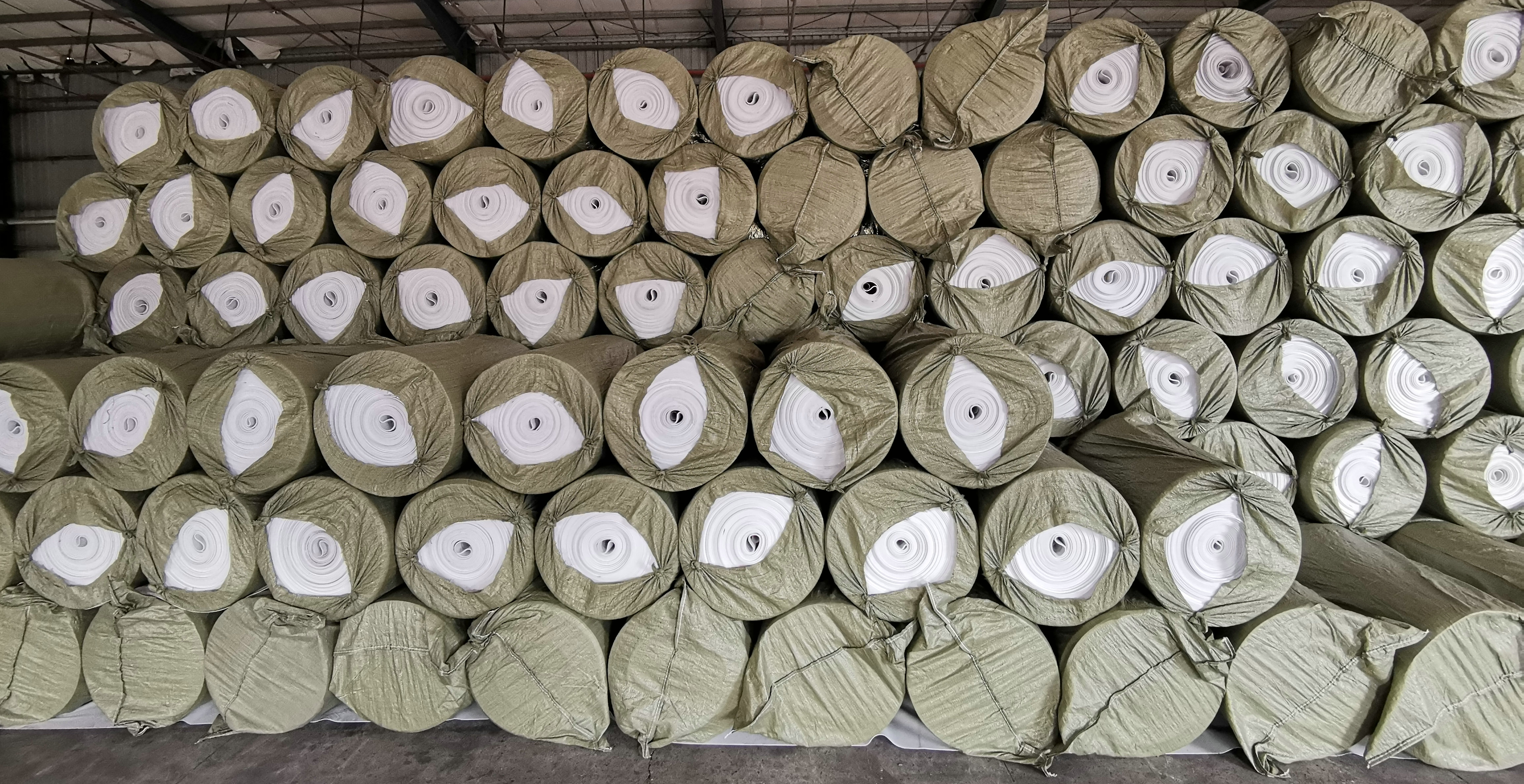 5mm Eva Foam Roll Water Proof , Recyclable Rubber Foam Roll Moisture Proof