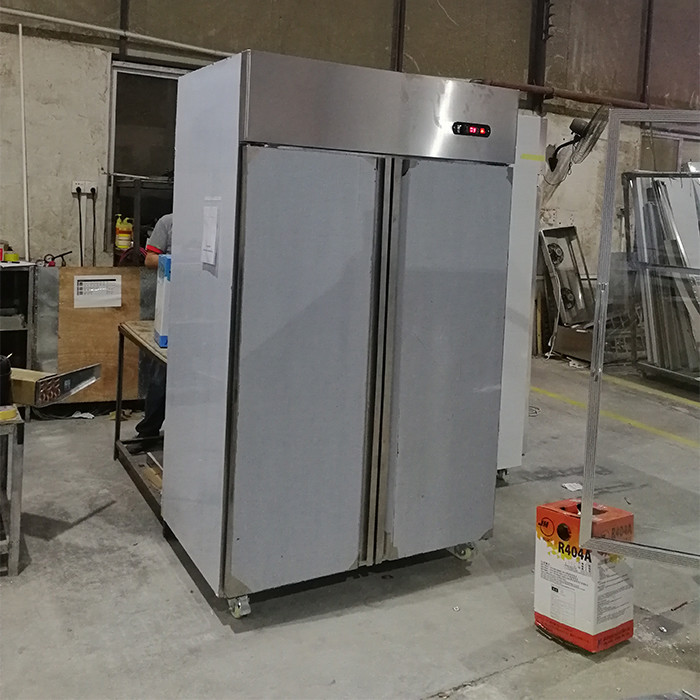 1000L 450W 1200*800*2000mm Commercial Upright Fridge