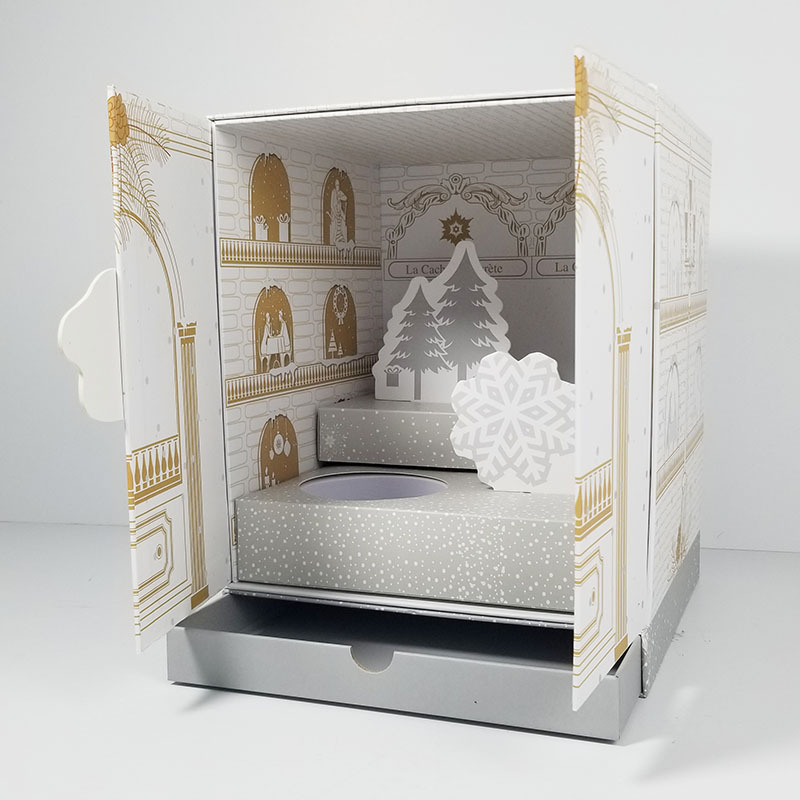 Dustproof Foldable Magnetic Gift Box , Antiwear Cardboard Box With Magnetic Closure